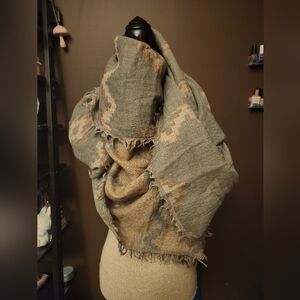 NWOT Wilfred Wool Scarf